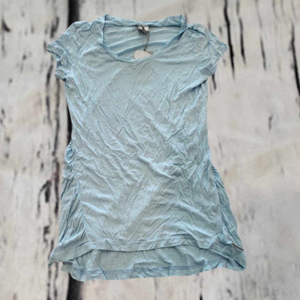 New Bench Light Blue T-Shirt - Small